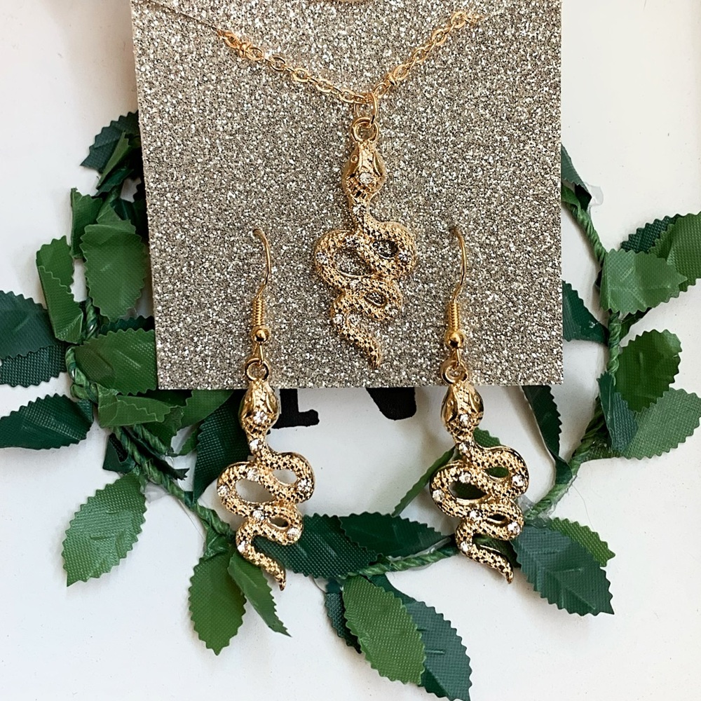 Snake Earring and Necklace Set